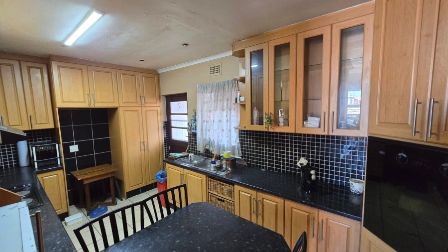 3 Bedroom Property for Sale in Belmont Park Western Cape